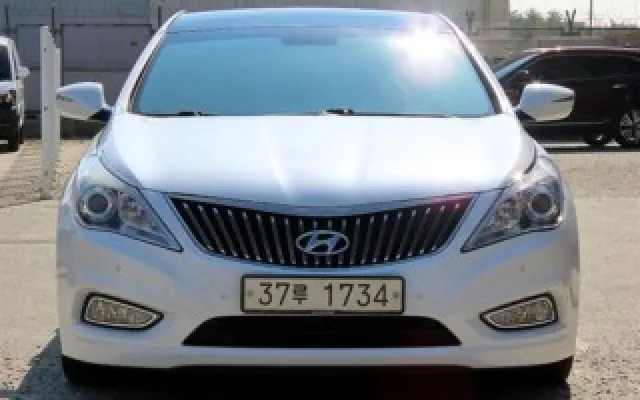 그랜저HG하이브리드 중고차 그랜저 HG 하이브리드 PREMIUM 매물 사진 14 - 2014/09 157,762km