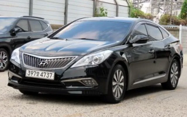 그랜저HG하이브리드 중고차 그랜저 HG 하이브리드 PREMIUM 매물 사진 3 - 2016/08 208,560km